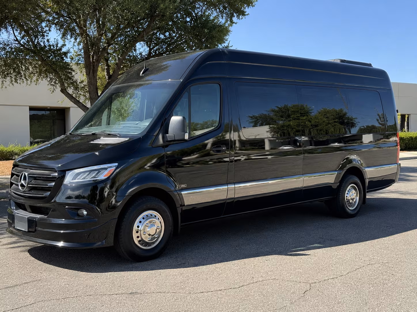 Cambridge Airport Shuttles & Transportation