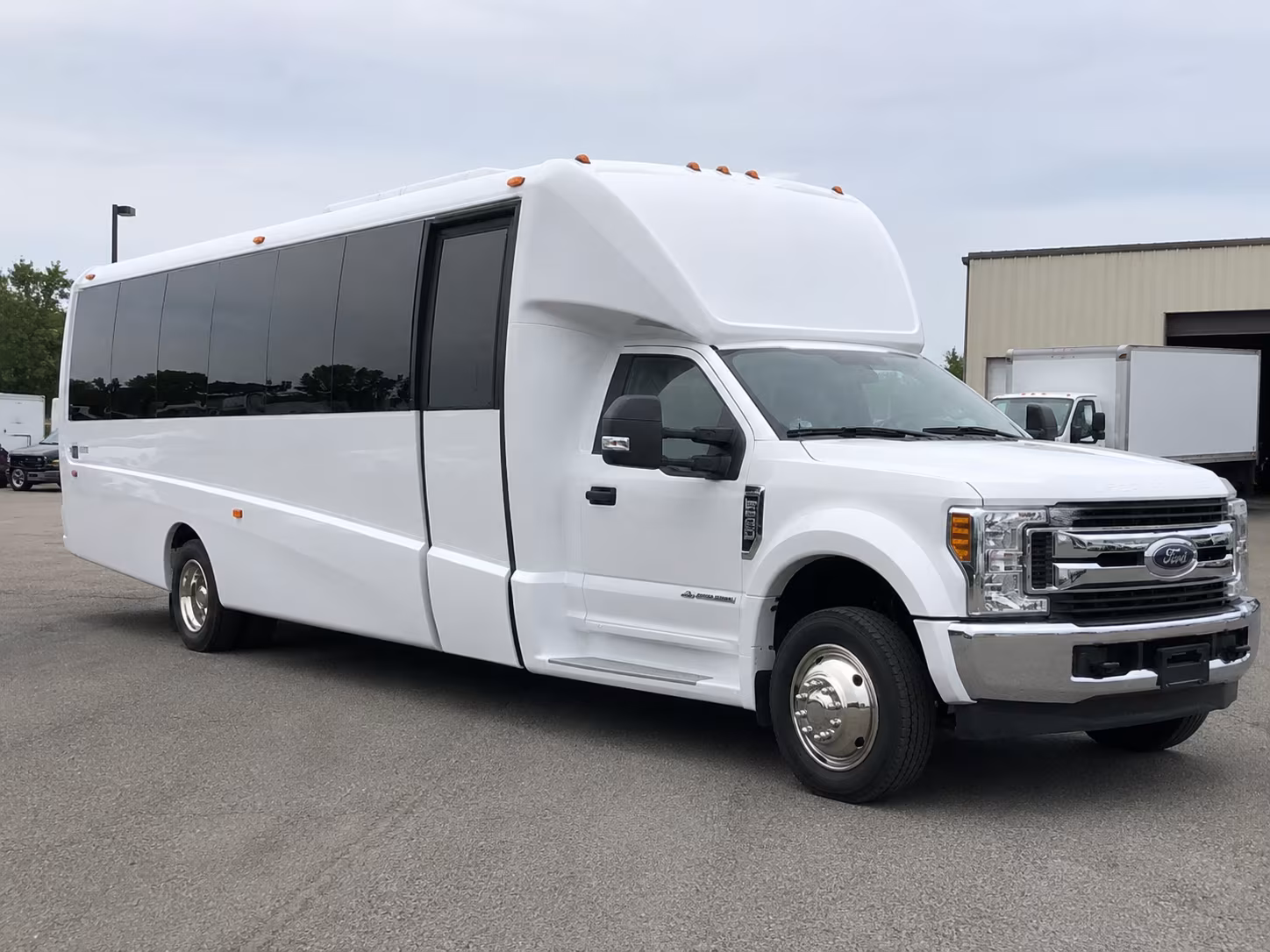 Newton Airport Shuttles & Transportation